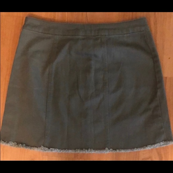 BCBG mini skirt - Picture 4 of 5